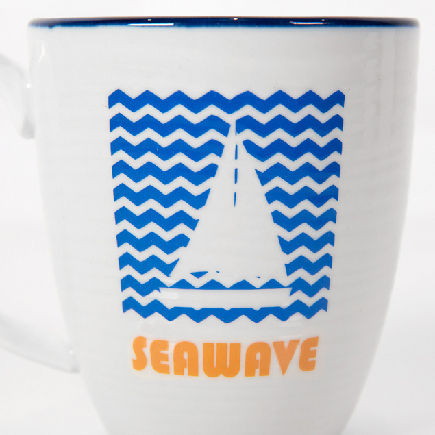 Кружка SEAWAVE в подарочной упаковке с логотипом  заказать по выгодной цене в кибермаркете AvroraStore