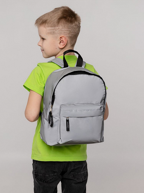 Рюкзак детский Manifest из светоотражающей ткани, серый с логотипом  заказать по выгодной цене в кибермаркете AvroraStore