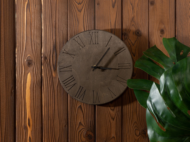 Часы деревянные «Лиара» с логотипом  заказать по выгодной цене в кибермаркете AvroraStore