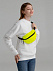 Поясная сумка Manifest Color из светоотражающей ткани, неон-желтая с логотипом  заказать по выгодной цене в кибермаркете AvroraStore