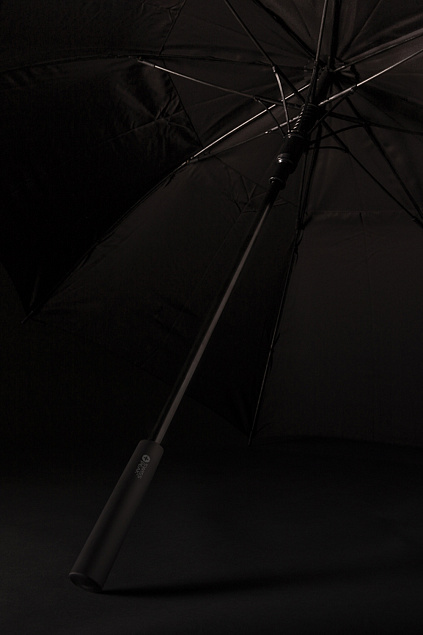Зонт-трость антишторм Swiss Peak Tornado из rPET AWARE™, d116 см с логотипом  заказать по выгодной цене в кибермаркете AvroraStore