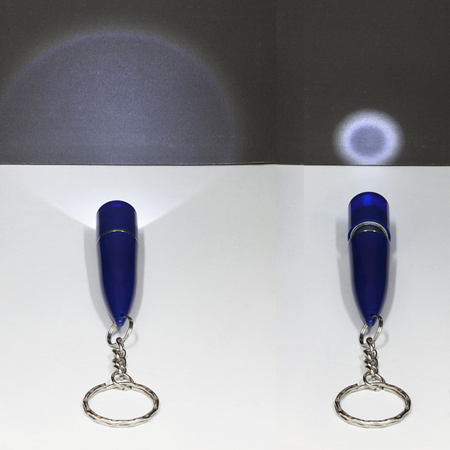 Брелок-фонарик с изменяющимся фокусом, синий с логотипом  заказать по выгодной цене в кибермаркете AvroraStore