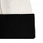 Шапка Snappy, белая с черным с логотипом  заказать по выгодной цене в кибермаркете AvroraStore