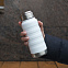 Термобутылка вакуумная герметичная, Garda, 530 ml, белая с логотипом  заказать по выгодной цене в кибермаркете AvroraStore