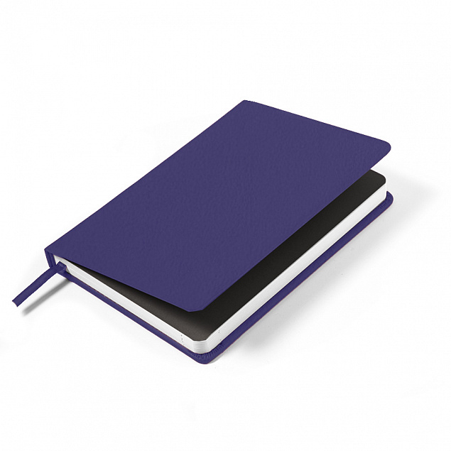 Ежедневник недатированный Duncan, А5,  фиолетовый, белый блок с логотипом  заказать по выгодной цене в кибермаркете AvroraStore