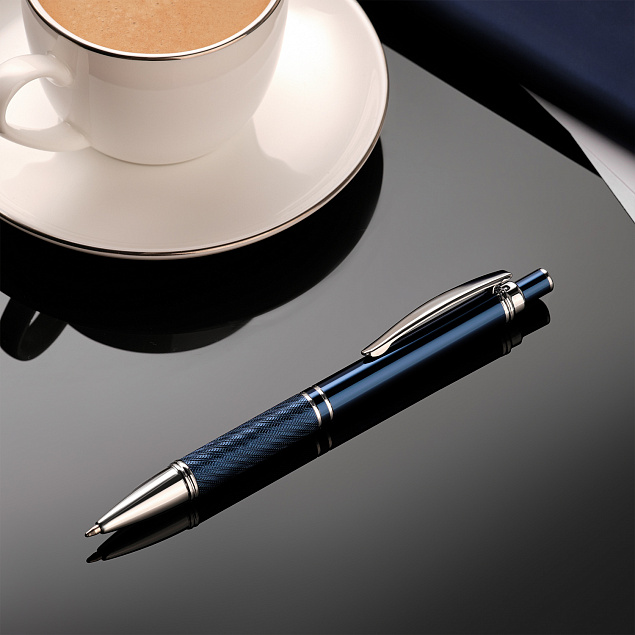 Шариковая ручка Crocus, синяя с логотипом  заказать по выгодной цене в кибермаркете AvroraStore