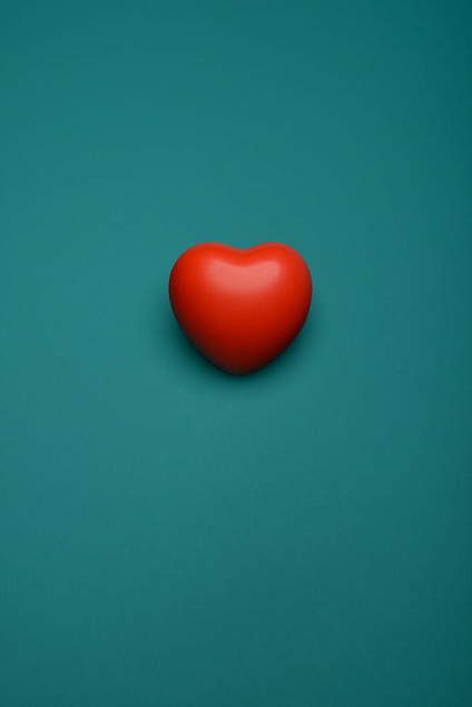 Антистресс «Сердце», красный с логотипом  заказать по выгодной цене в кибермаркете AvroraStore
