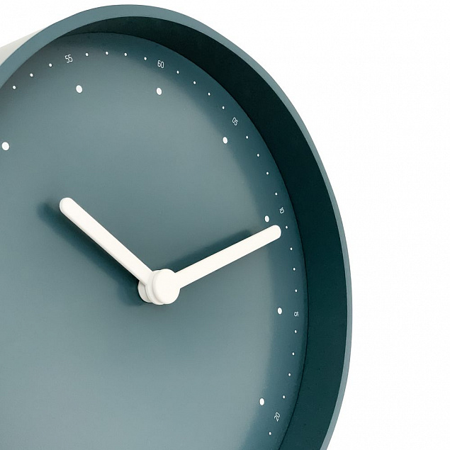 Часы настенные Waldo, темно-синие с логотипом  заказать по выгодной цене в кибермаркете AvroraStore