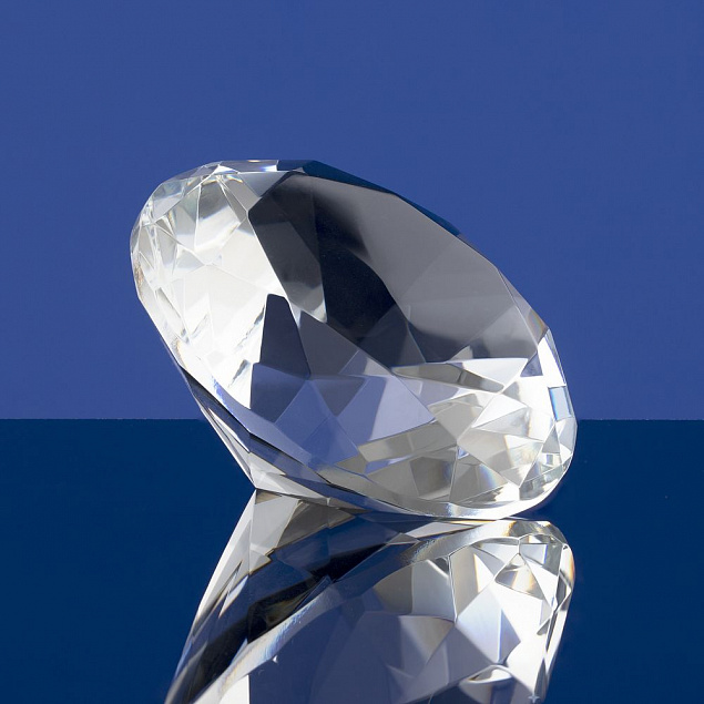 Стела Diamond с логотипом  заказать по выгодной цене в кибермаркете AvroraStore