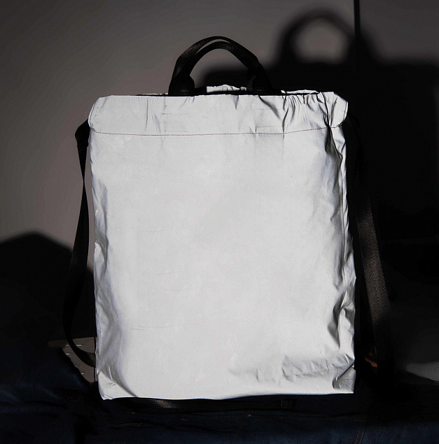 Рюкзак RUN, светоотражающий серый, 48х40см, 100% нейлон с логотипом  заказать по выгодной цене в кибермаркете AvroraStore
