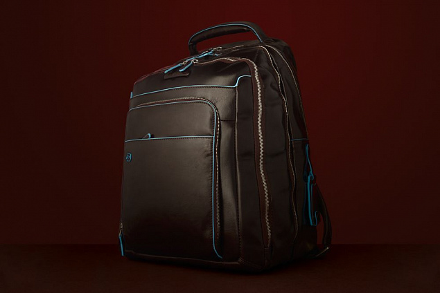 Рюкзак для ноутбука Piquadro Blue Square, красно-коричневый с логотипом  заказать по выгодной цене в кибермаркете AvroraStore