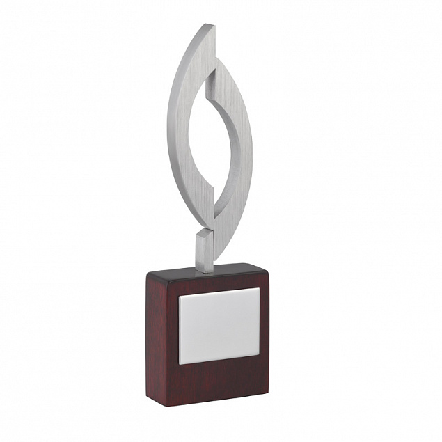 Статуэтка наградная "Пламя победы" с логотипом  заказать по выгодной цене в кибермаркете AvroraStore