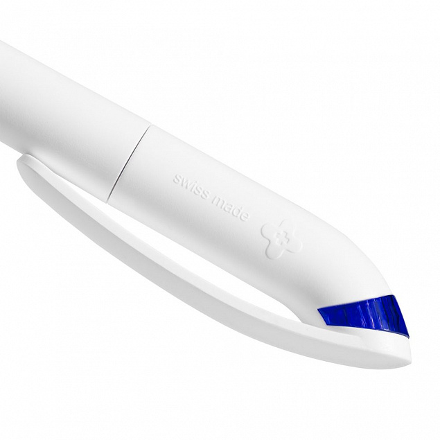 Ручка шариковая Beo Sport, белая с синим с логотипом  заказать по выгодной цене в кибермаркете AvroraStore